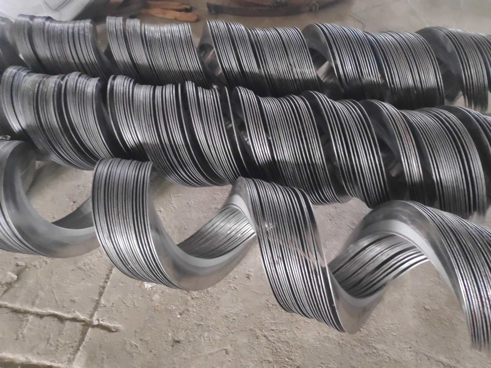 Continuous screw flight dimensions prepared for quotation review