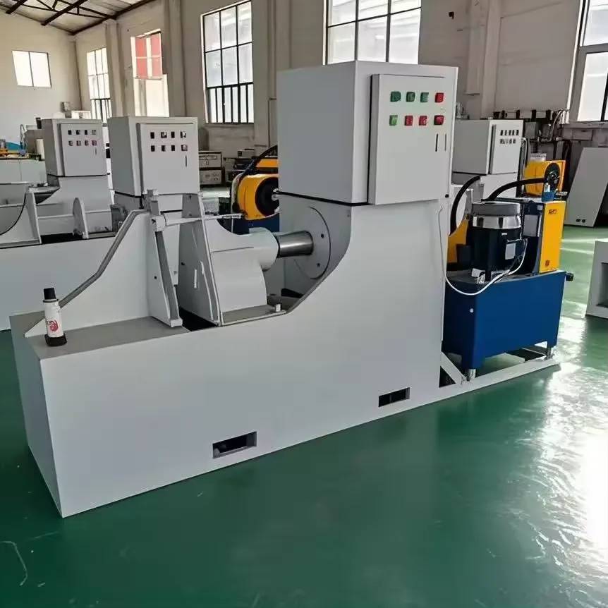 Small sectional flight hydraulic forming machine Small sectional flight hydraulic forming machine