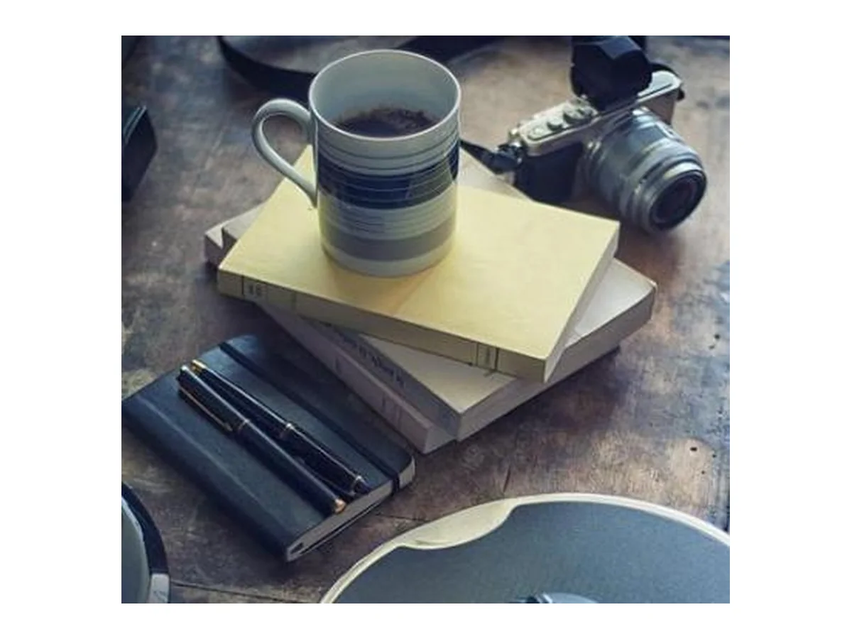 Sectional flight mould and blank preparation example