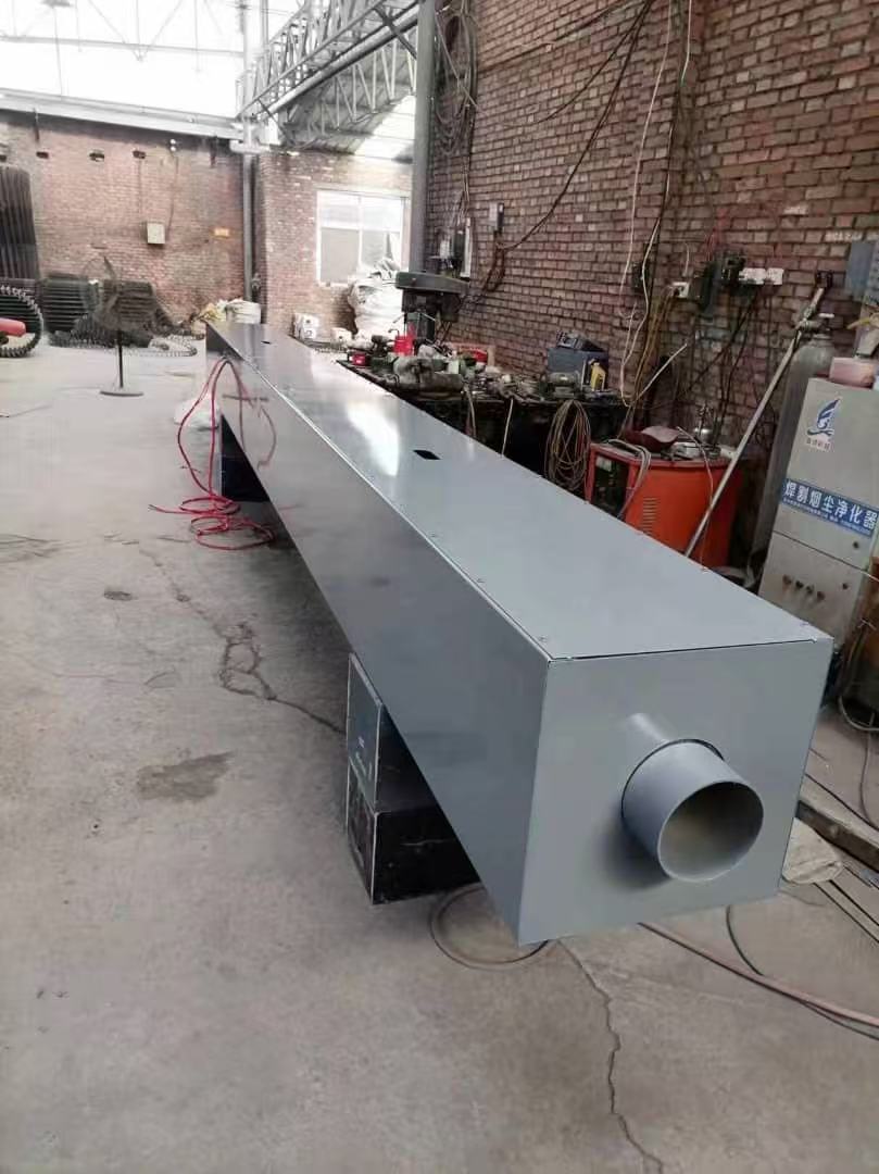 Flexible auger and screw flight forming machine for industrial production