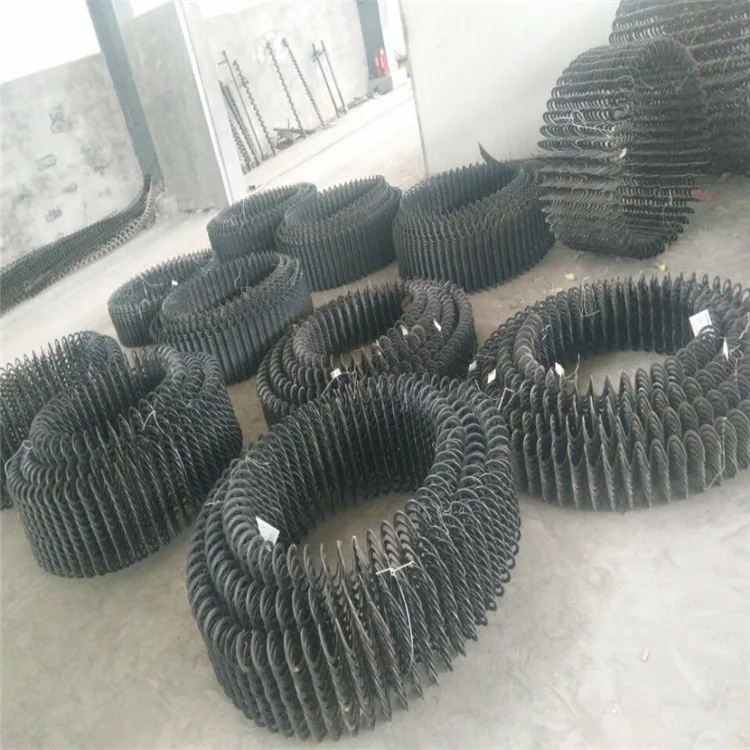 Compact flexible auger conveyor for transferring granular and powdered materials Compact flexible auger conveyor for transferring granular and powdered materials