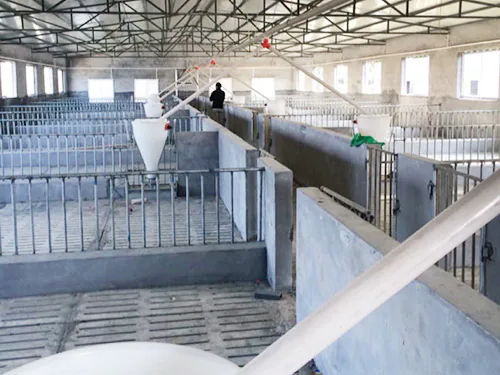 Industrial flexible auger conveyor with precision manufactured spiral screw flight Industrial flexible auger conveyor with precision manufactured spiral screw flight