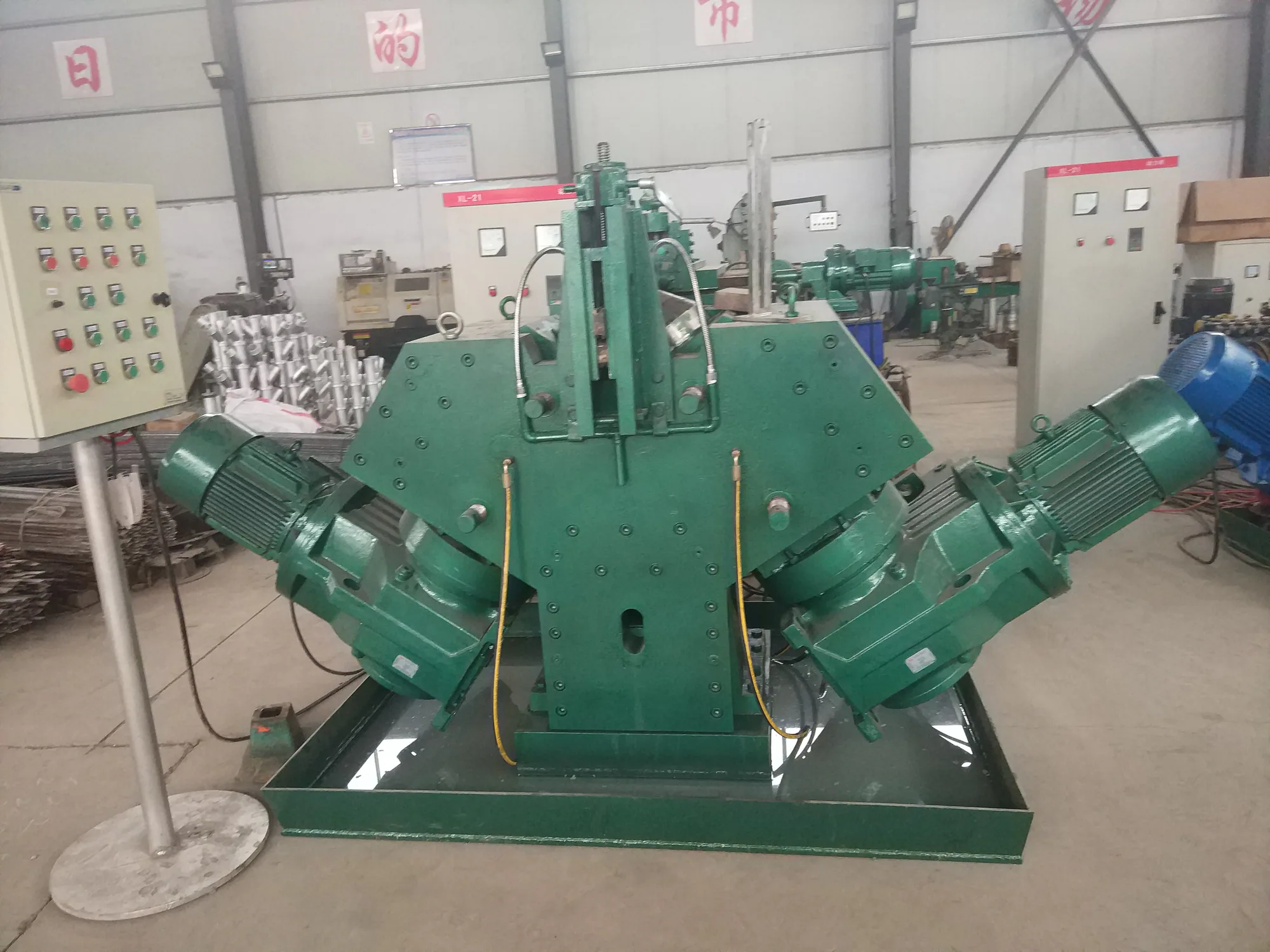 HS604S screw flight cold rolling machine HS604S screw flight cold rolling machine